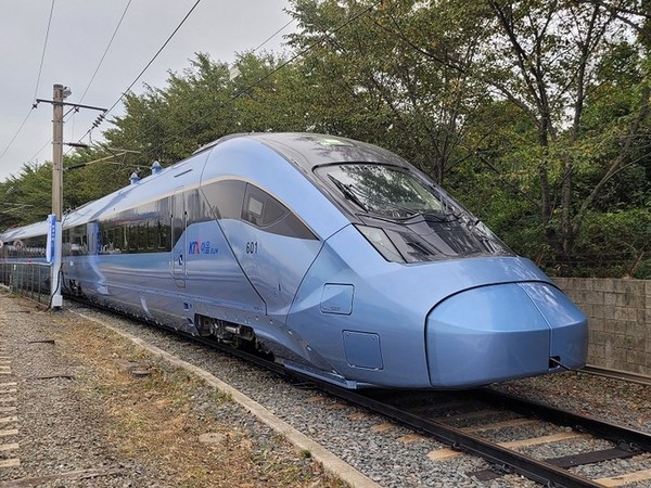 인천발 KTX에 2편성을 투입할 동력분산식(EMU-320) 고속철도 차량