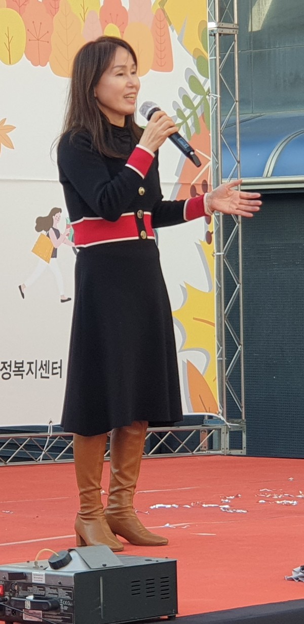 운서동 주민 자치회 홍서영 위원장